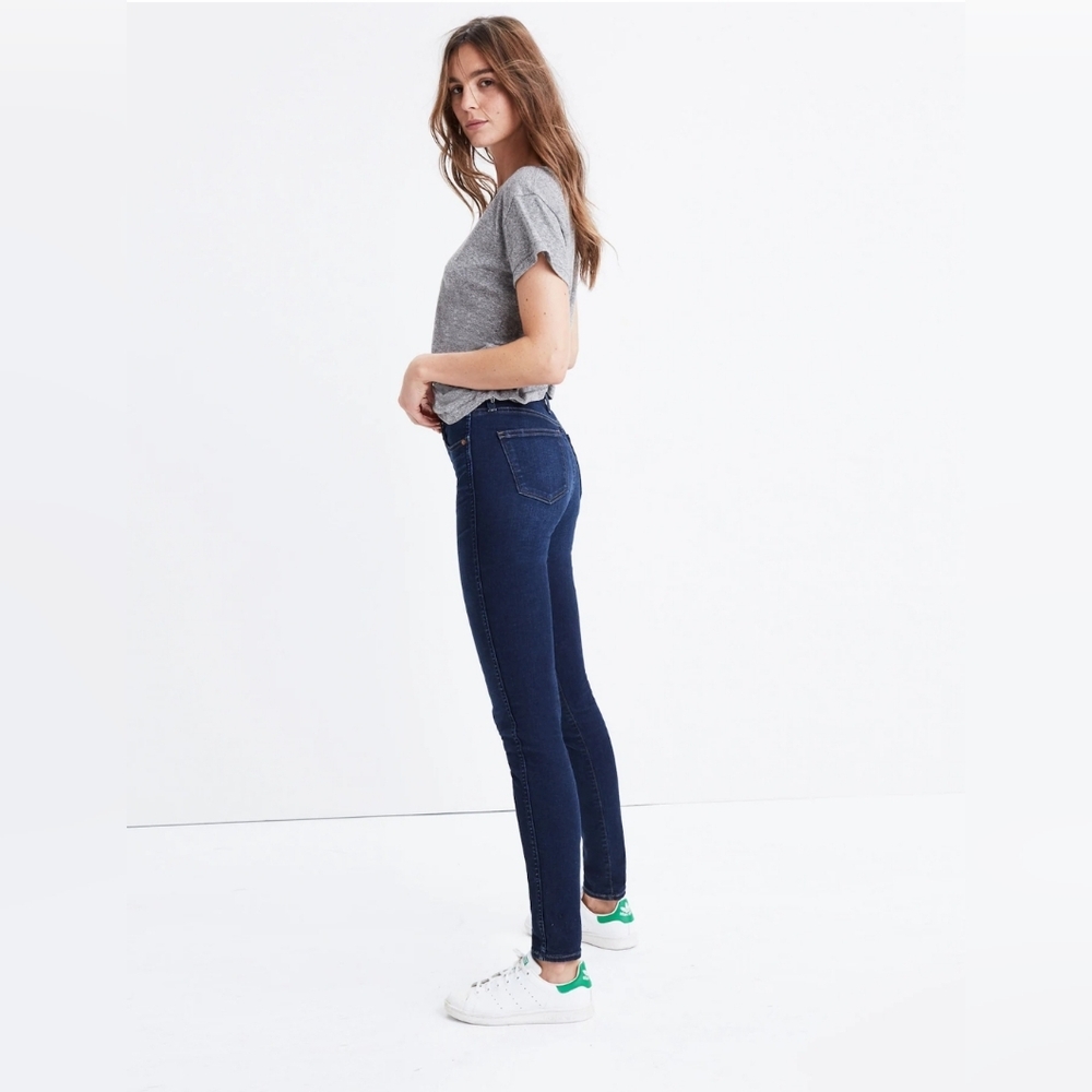 10" High-Rise Skinny Jeans in Hayes Wash